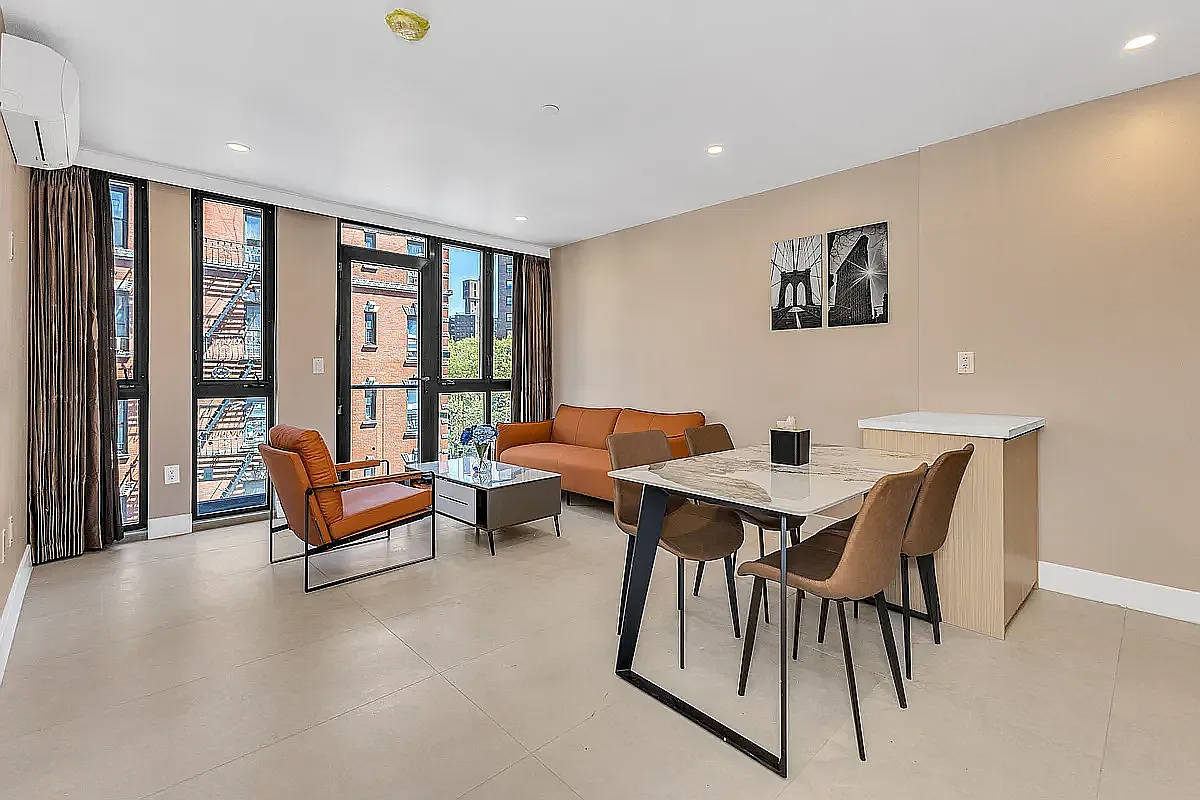 32 Rutgers Street — Photo 1