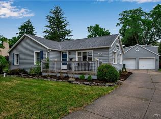 218 Garrison Rd, Buffalo, NY 14221