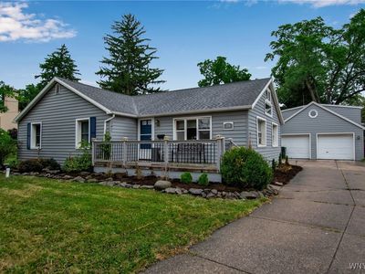 218 Garrison Rd, Buffalo, NY, 14221