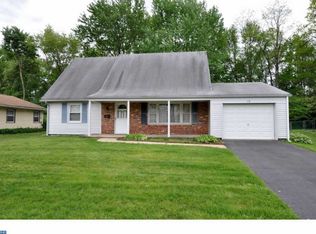 12 Gallaway Ln, Willingboro, NJ 08046