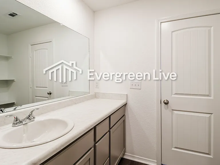185 Sarah Alyse Ln — Photo 11
