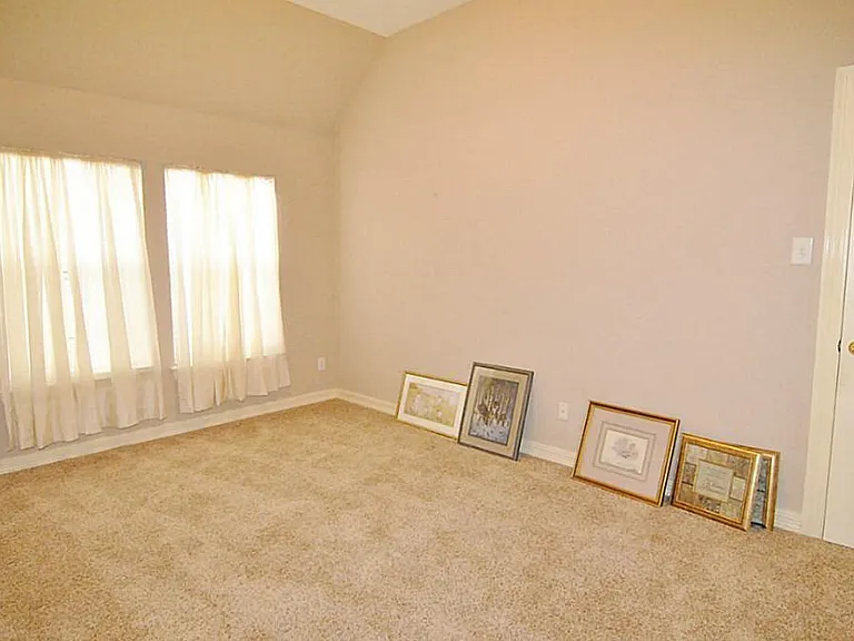 2627 Havencrest Dr — Photo 18
