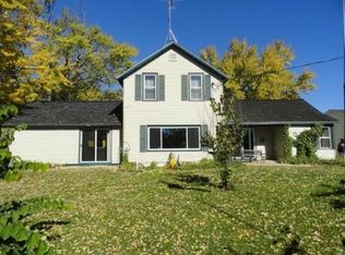 W6938 County Road P, Endeavor, WI 53930