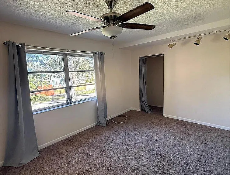 3007 NW 68th St #9C — Photo 15