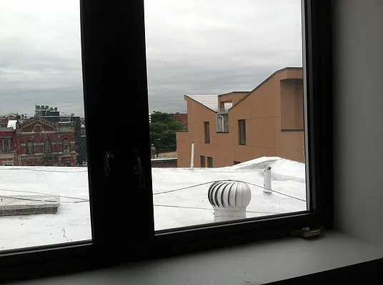 Rented by Sam Tabak | media 123