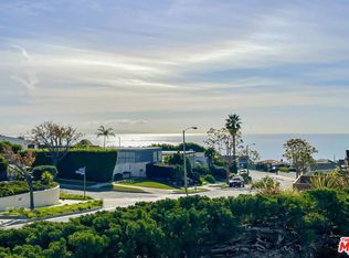 3741 Seahorn Dr, Malibu, CA 90265