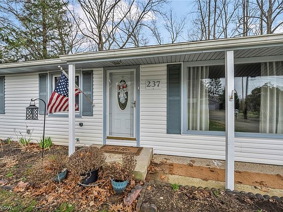 2nd image of 237 Spriggel Dr