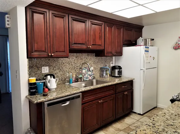 1915 Olmo Way, Walnut Creek, CA 94598