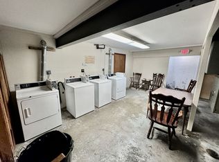 21 Dwight st, Agawam, MA 01001