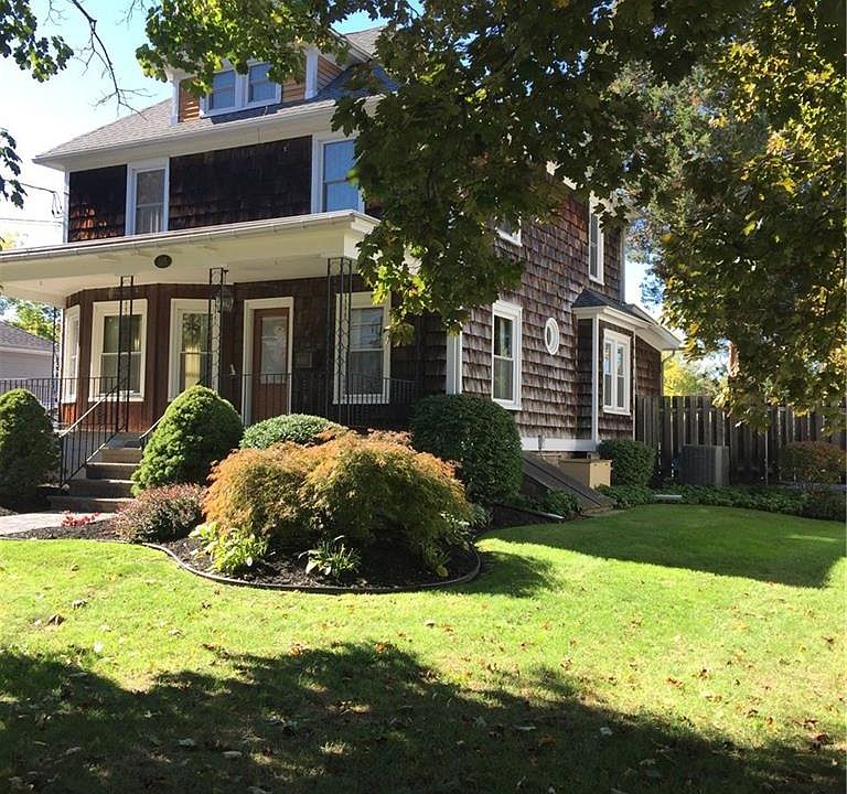 115  Grace Ave