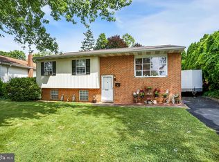 6250 Huntingdon St, Harrisburg, PA 17111