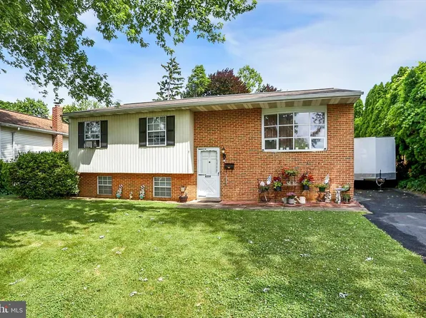 6250 Huntingdon St, Harrisburg, PA 17111