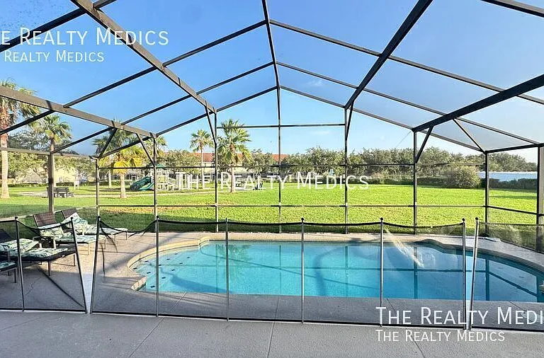 4802 Cumbrian Lakes Dr — Photo 9