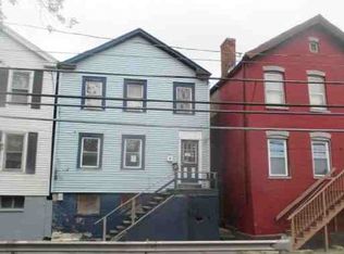 656 4th St, Troy, NY 12180