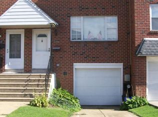9933 Lorry Pl, Philadelphia, PA 19114