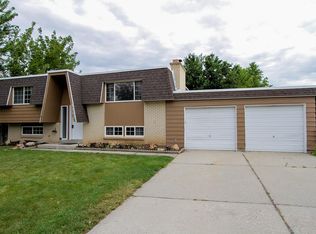 1107 E Saphire Dr, Sandy, UT 84094