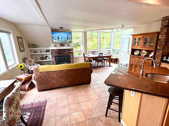 LR/DR/Kitchen
