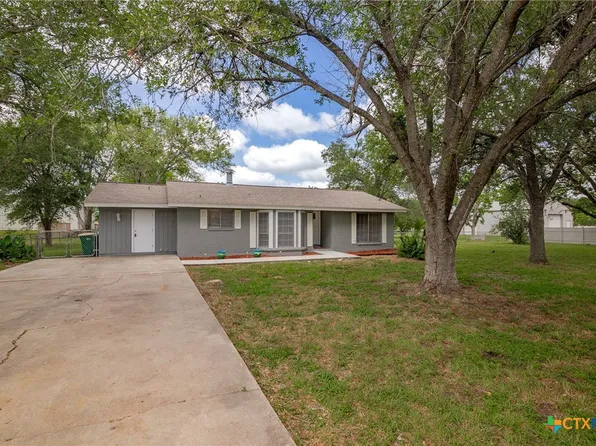 103 Aberdeen St, Victoria, TX 77904