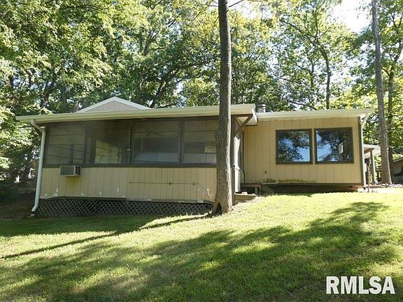 2nd image of 15796 Mulberry Ln