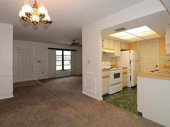 2nd image of 18477 Lake Worth Blvd