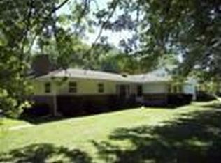 19 Murray Dr, Westville, IL 61883