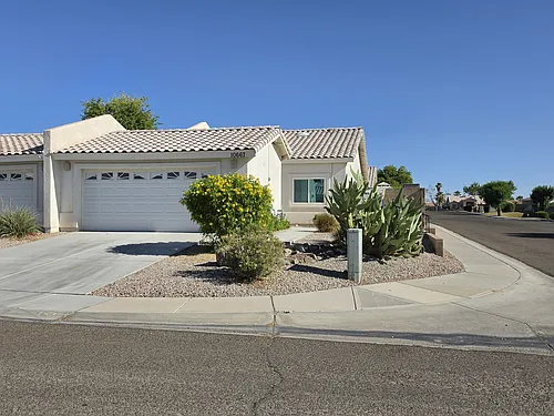 10667 E 34th Pl Photo 1