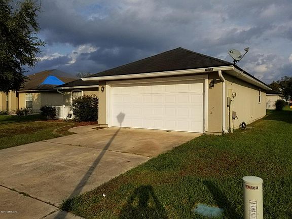 4th image of 6503 Crimson Leaf Ln
