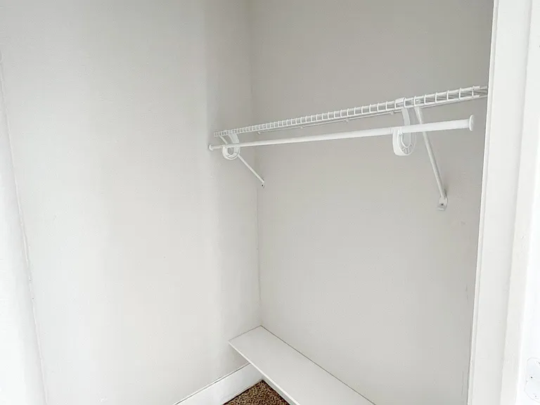 608 N Adelaide St — Photo 19