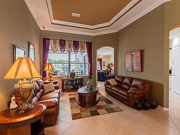 5th image of 536 SW Lake Manatee Way