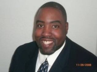 16010 Seville Rd, Cleveland, OH 44128