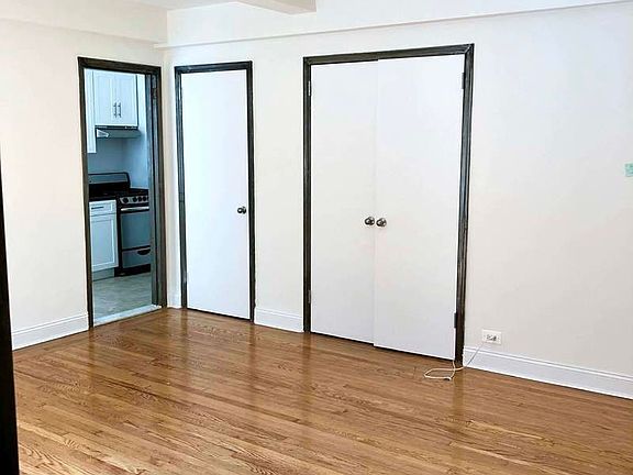 3rd image of 92 7th Ave #6C