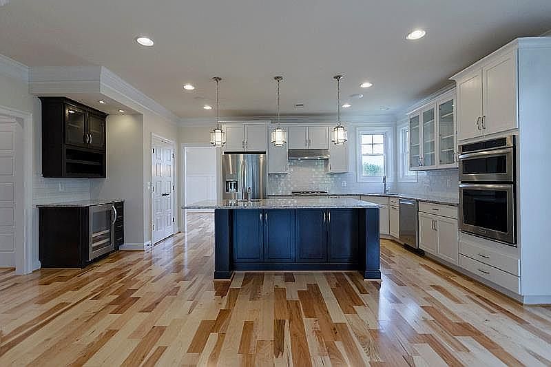 2nd image of 6461 Indian Ridge Dr