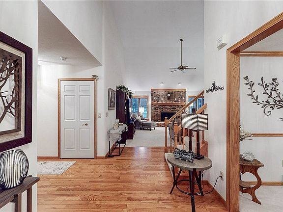 3rd image of 7137 Brenda Lee Dr