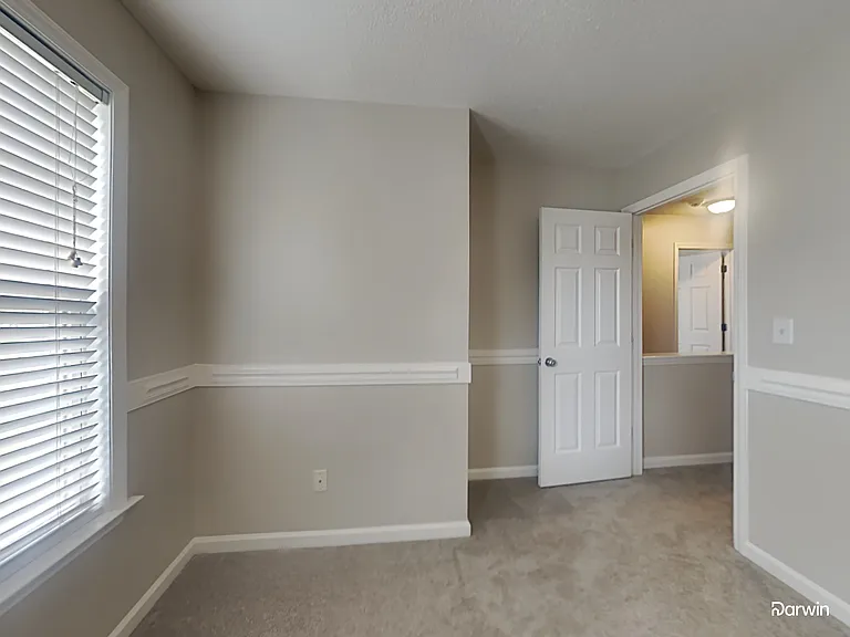 220 McCarthy Dr — Photo 10