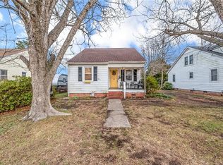 320 Cherokee Rd, Hampton, VA 23661