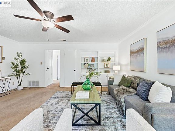5th image of 3033 Los Prados St APT 230