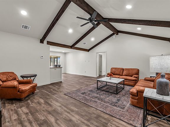 4th image of 299 Aggie Way