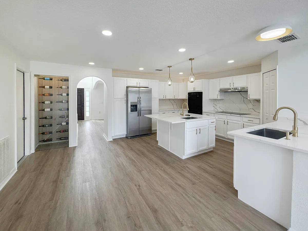 Building Photo - 2109 Aitkin Loop