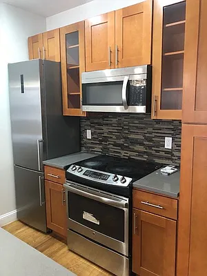 Rented by Alexander Bilu, LREB | media 22