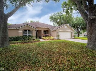 4524 Gentrice Dr, Valrico, FL 33596