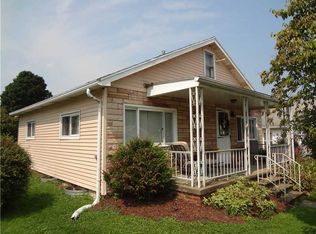 4 Hillman St, Bentleyville, PA