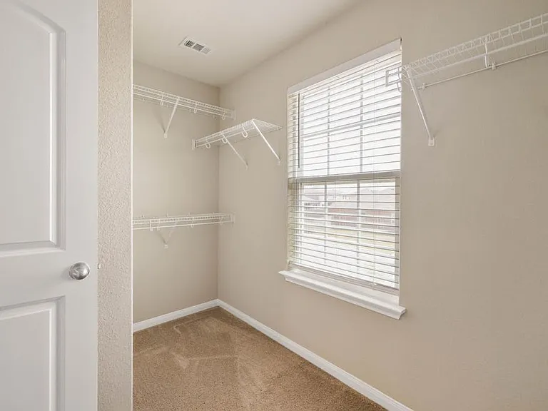 19300 Andrew Jackson St — Photo 22