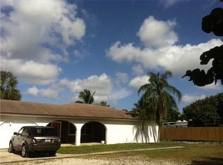 5626 Harding St, Hollywood, FL 33021