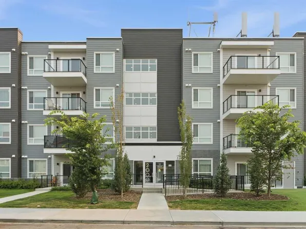 33 N Carringham Gate NW #2306, Calgary, AB T3P 2H6