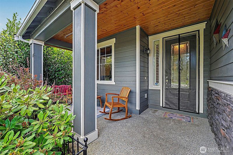 2nd image of 14012 63rd Avenue Ct E