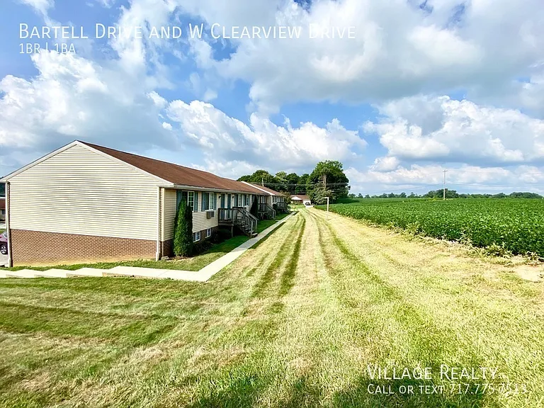 Bartell Dr — Photo 23