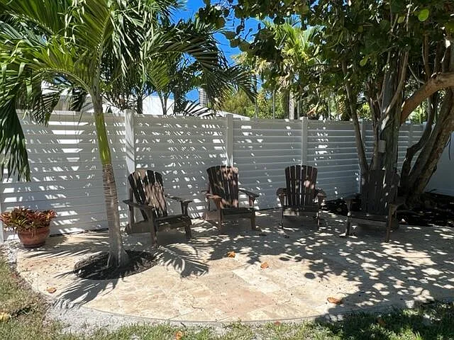 1260 Manor Dr — Photo 26