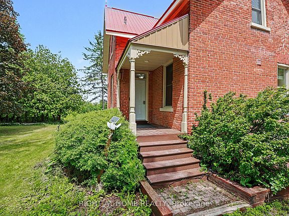 4th image of 3548 Woodkilton Rd