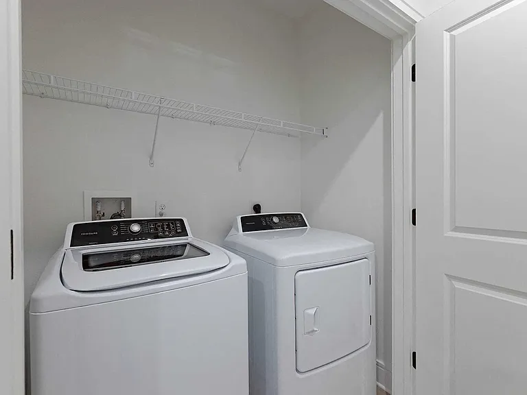 Tropia Luxury Apartments — Photo 142