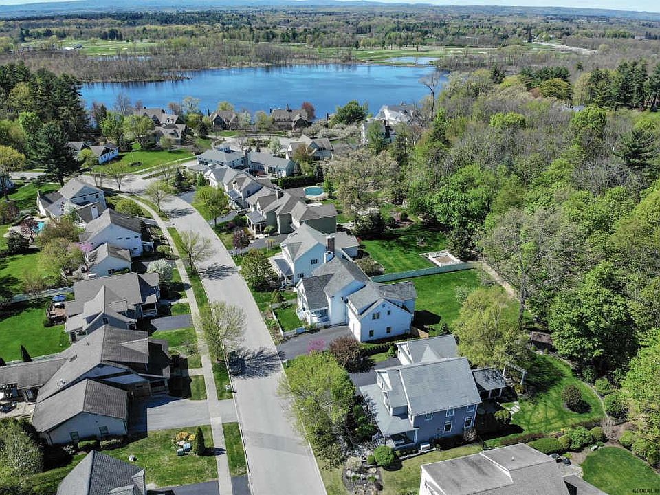 1st image of 59 Waterview Dr